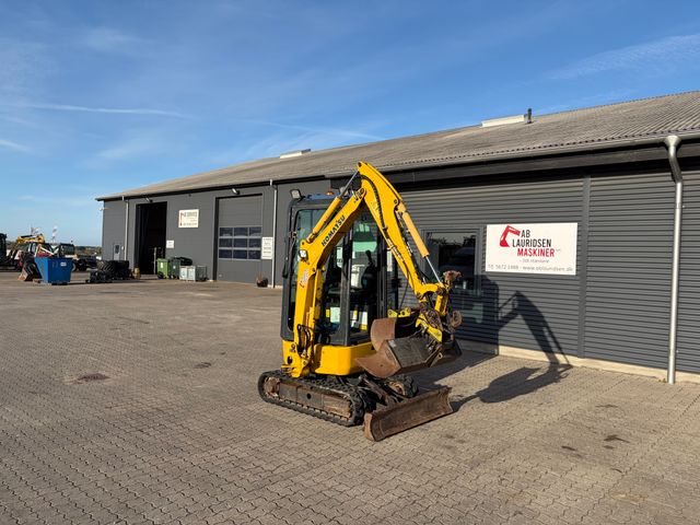 Komatsu PC16R-3HS