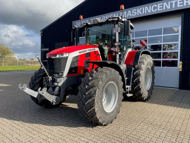 Massey Ferguson 8S.305 Dyna VT