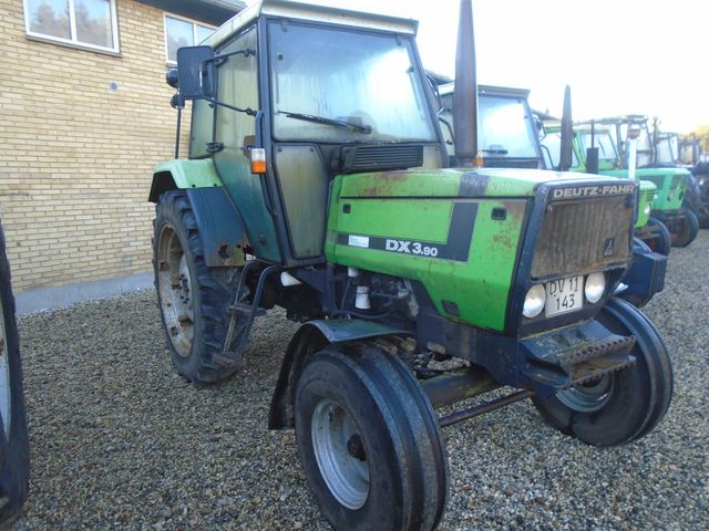 Deutz-Fahr DX 3.90