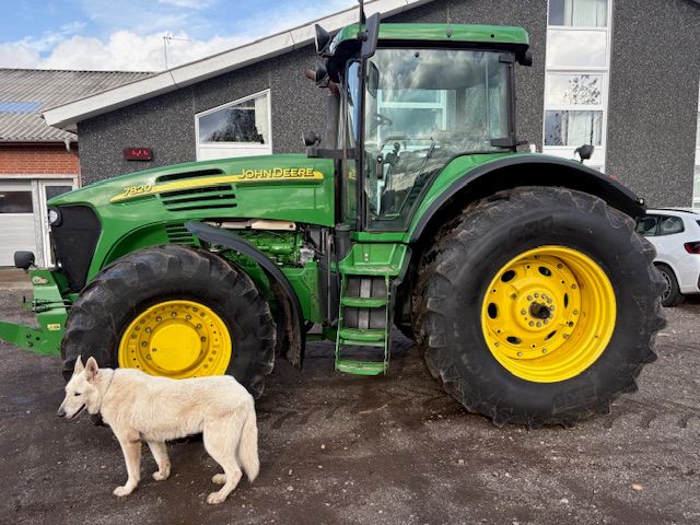 John Deere 7820 Auto Power