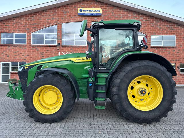 John Deere 8R 370