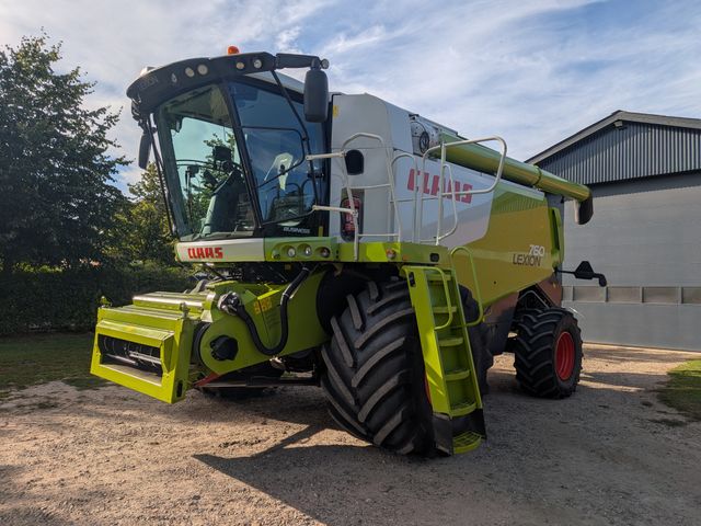 CLAAS LEXION 760