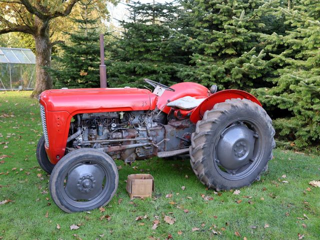 Massey Ferguson 35